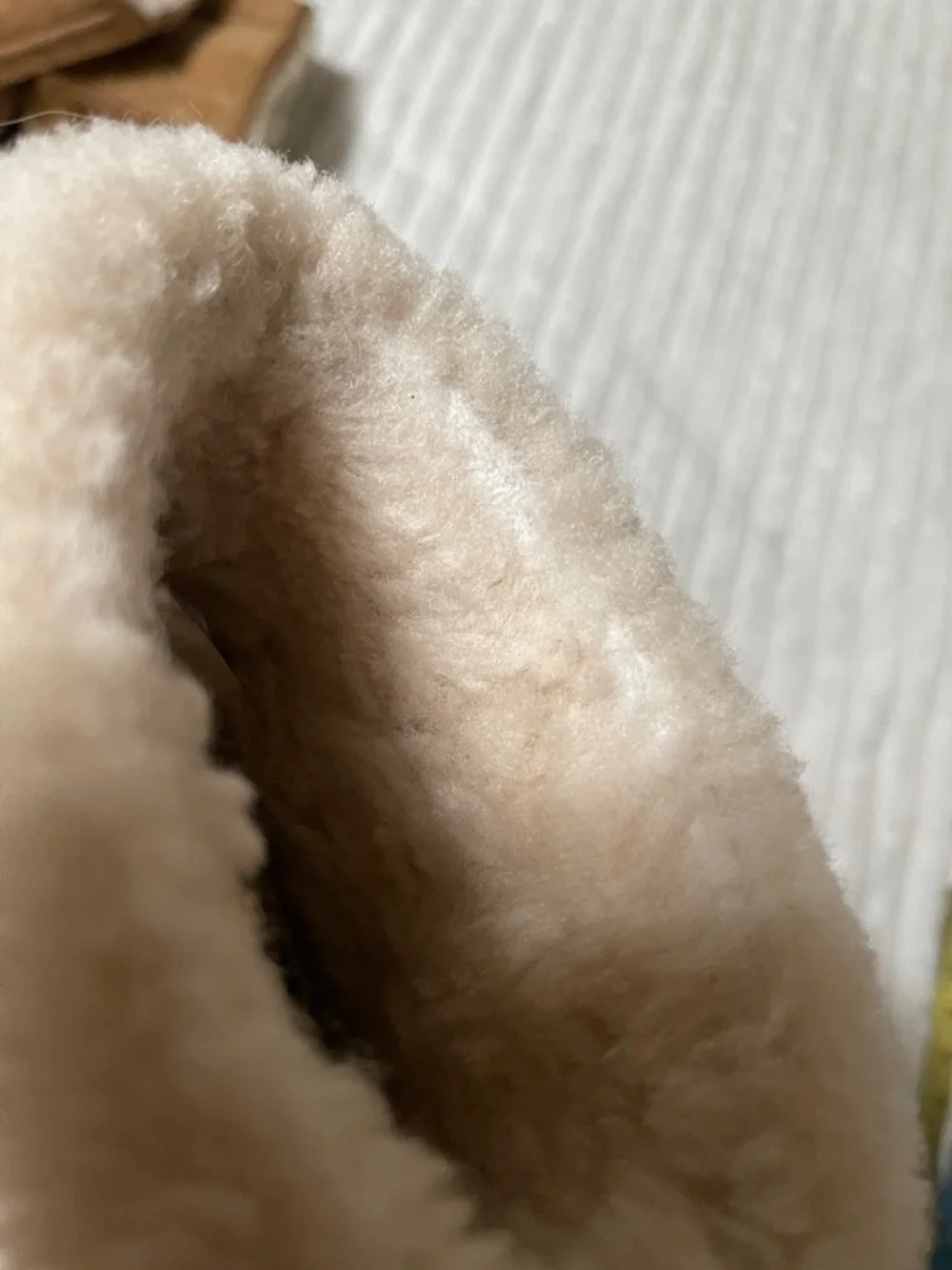 UGG Kids Fluff Mini Quilted Boots | Size 3 Kids